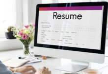how to use AI to write resume for freshers